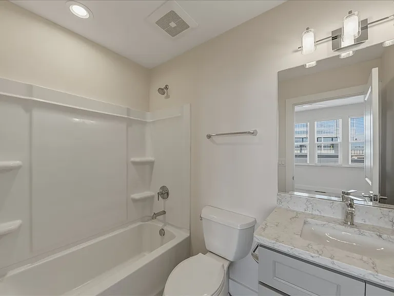 3908 Edwards Rd — Photo 34