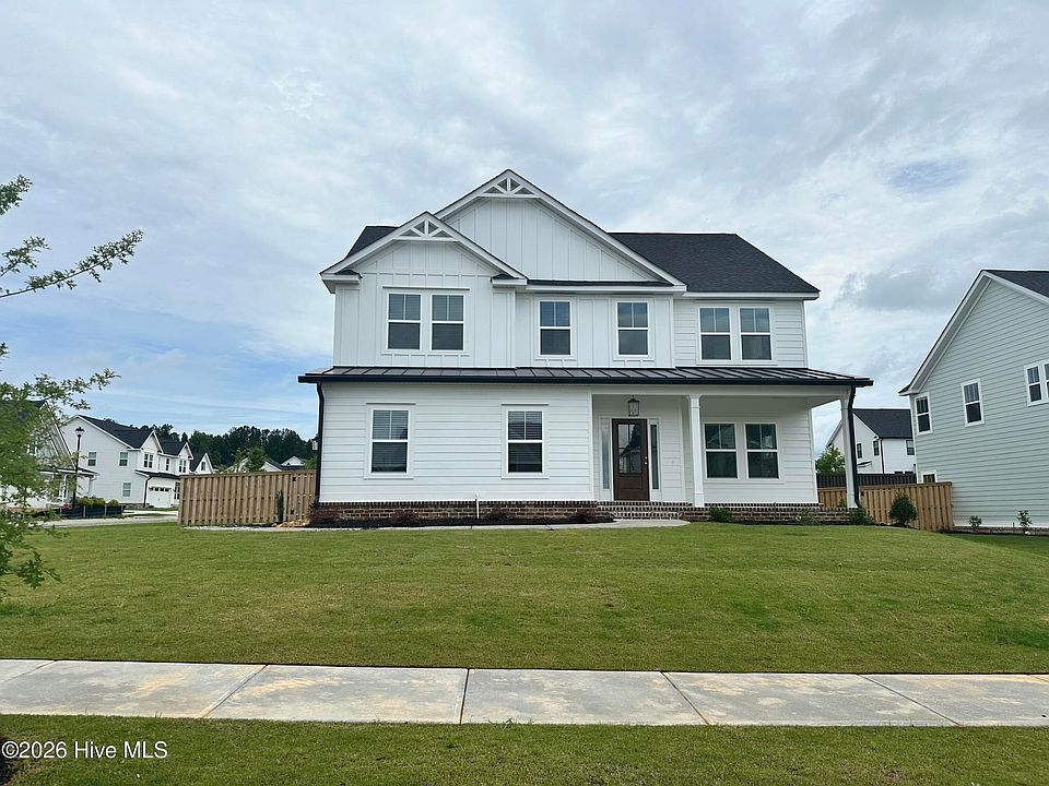 1st image of 3128 Rosewood Dr. Drive