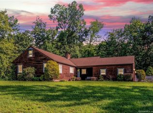 16 Highfield Dr, Burlington, CT 06013