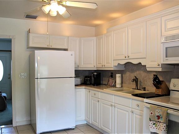2nd image of 2437 1st Ct SE
