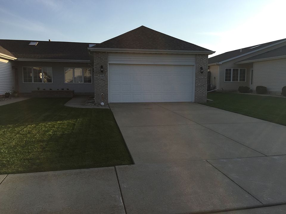 1st image of 1723 Dogwood Dr