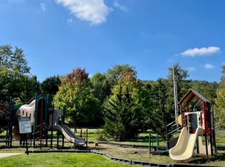 720 S Mountain Rd, Dillsburg, PA 17019