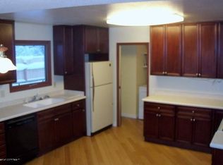 16127 Targhee Cir, Eagle River, AK 99577