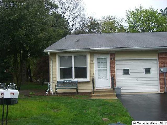 2nd image of 25 Monticello Drive #A