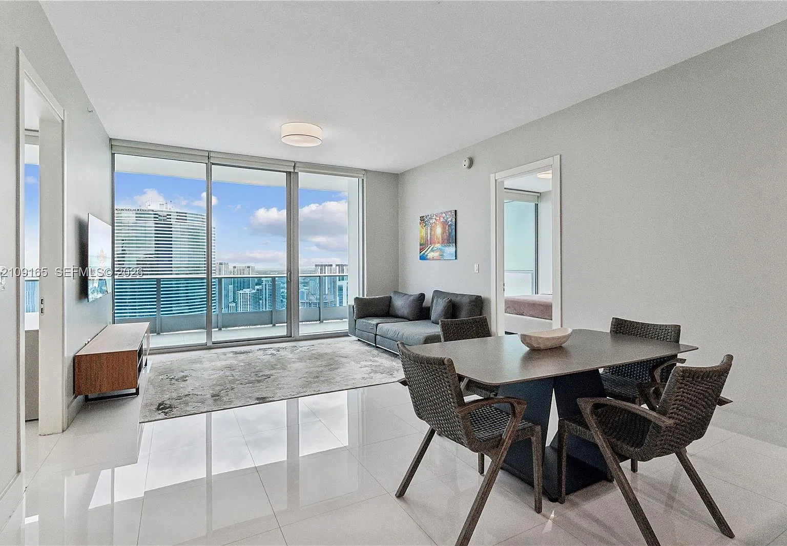 Epic West Condo — Photo 2