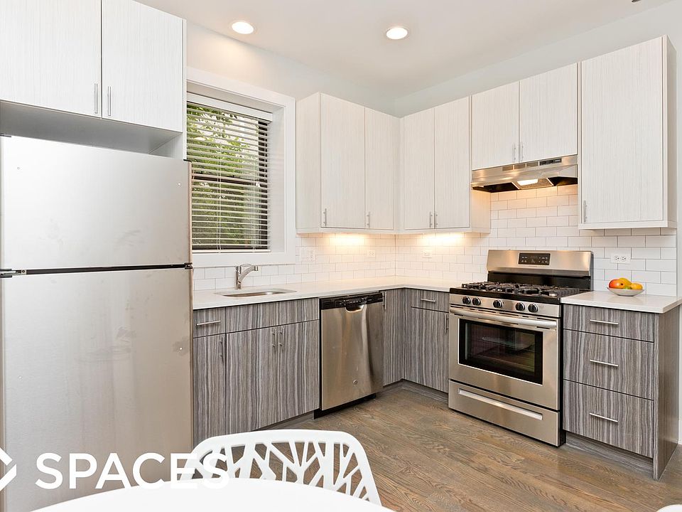 1st image of 2620 N Rockwell St #2SRE