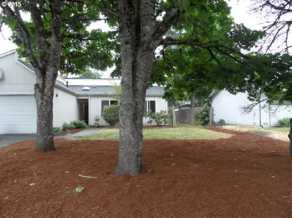1215 181st Ave, Beaverton, OR 97003