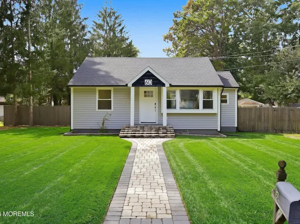 60 Crest Drive, Howell, NJ 07731