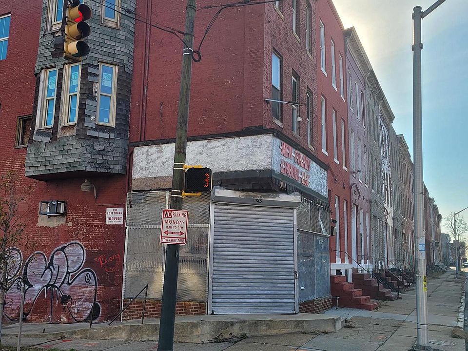 2nd image of 745 N Fulton Ave