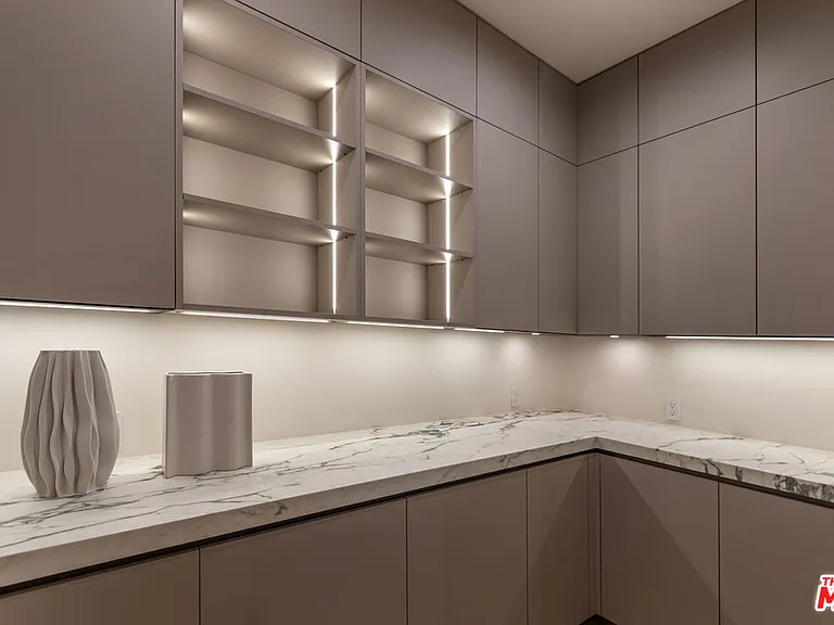 634 Moreno Ave — Photo 10