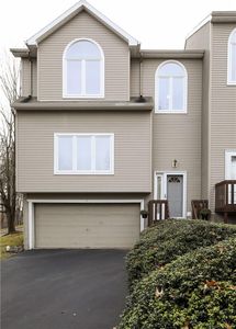 1 Horizon Court, Highland Mills, NY, 10930