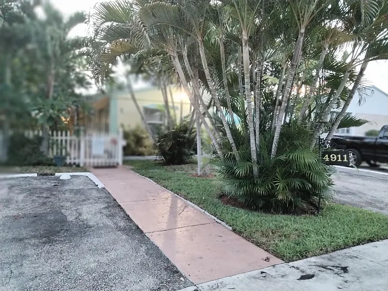 4911 N Flagler Dr #3 — Photo 14