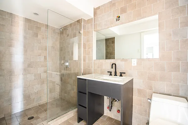 Rented by Commercial Capital Resources INC | media 42