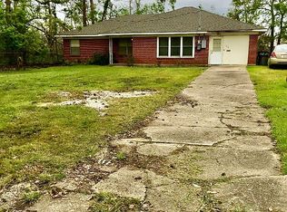 122 W Lagrange St, LAKE CHARLES, LA 70605