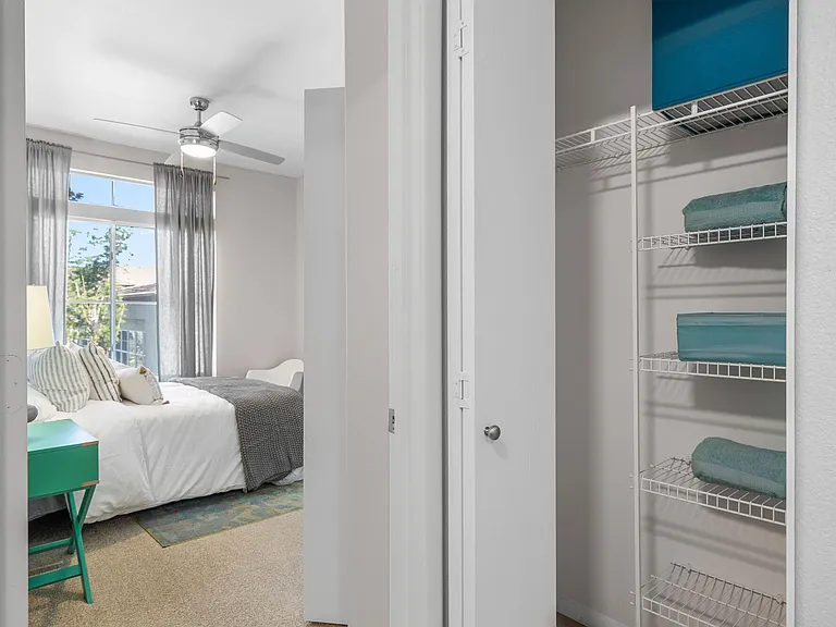 Verano Townhomes — Photo 15