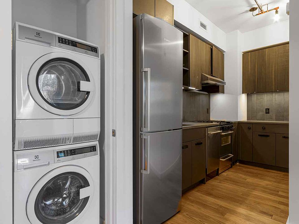 1st image of 123 Melrose St APT 708