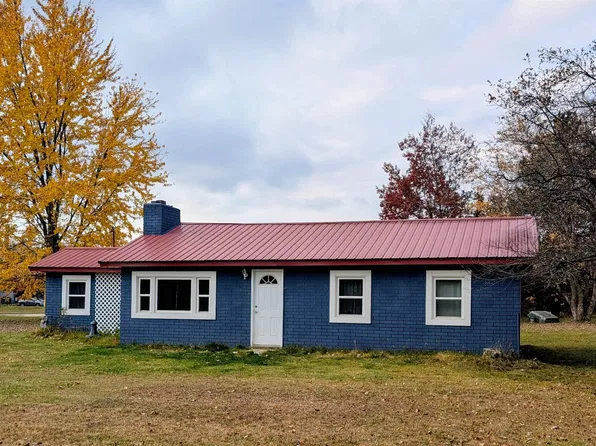 10116 Old State Ave, Farwell, MI 48622