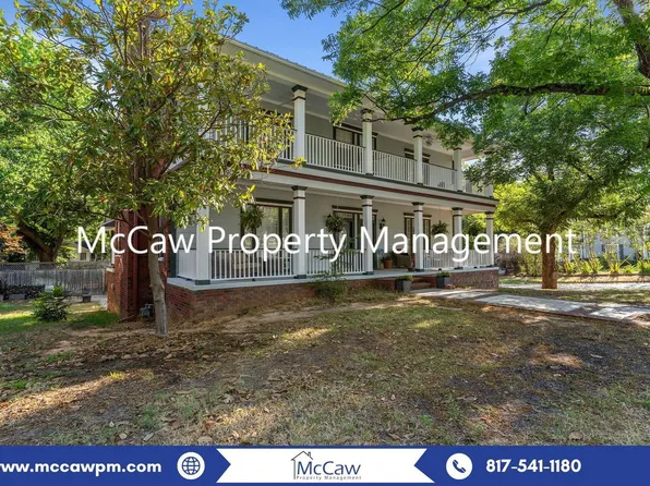 302 W Spring St, Weatherford, TX 76086