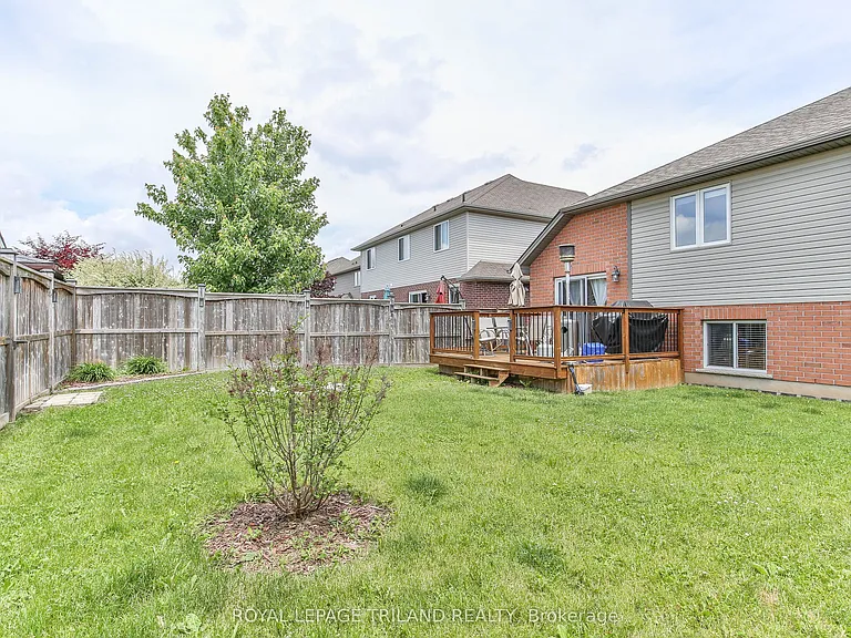 41 Owen Ct — Photo 39
