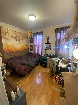 Rented by Bouklis Group | media 7