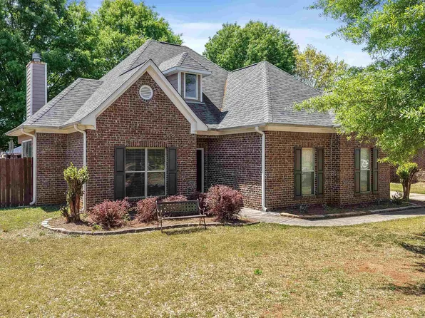 657 Barkley Cir, Alabaster, AL 35007