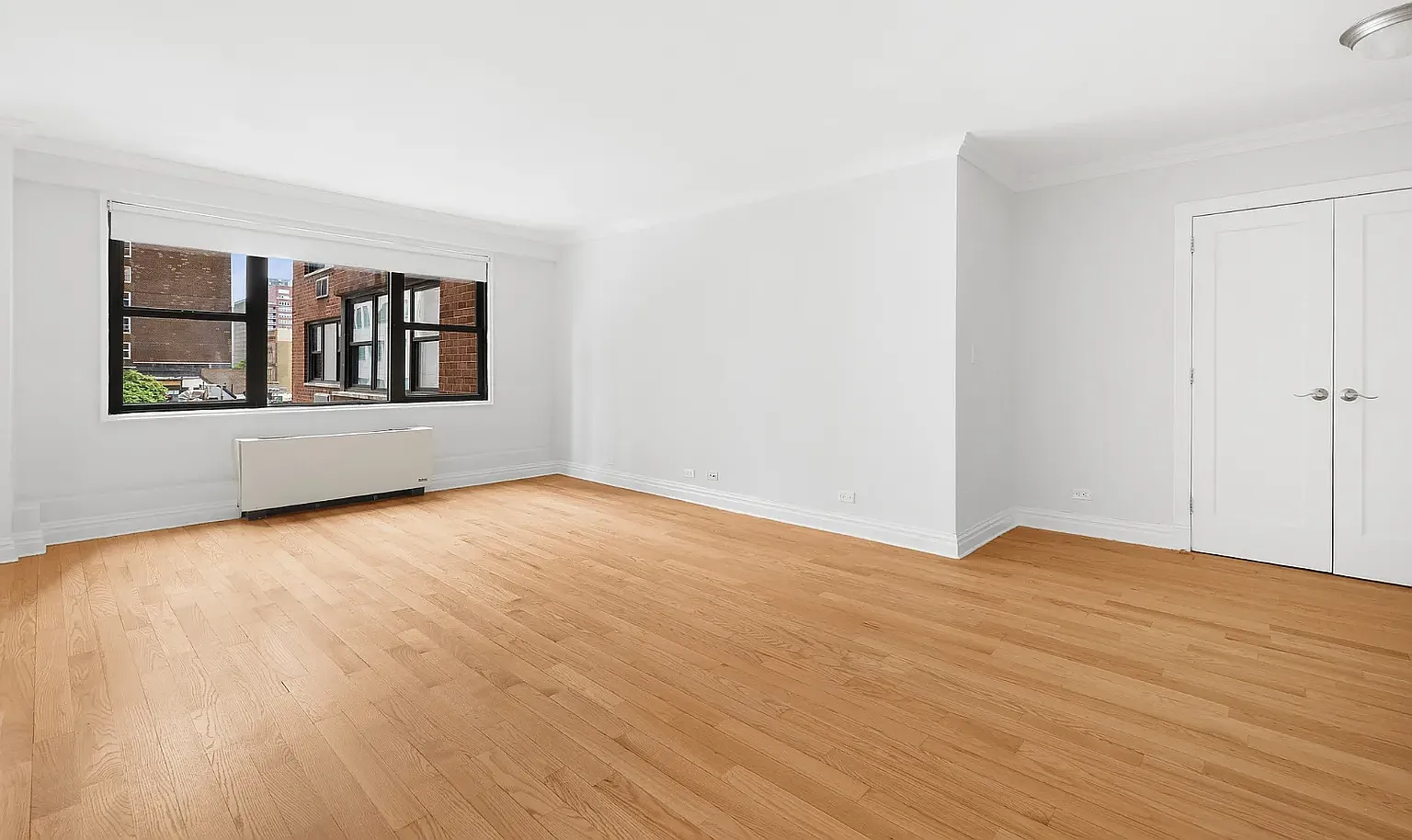 141 East 33rd Street — Photo 2