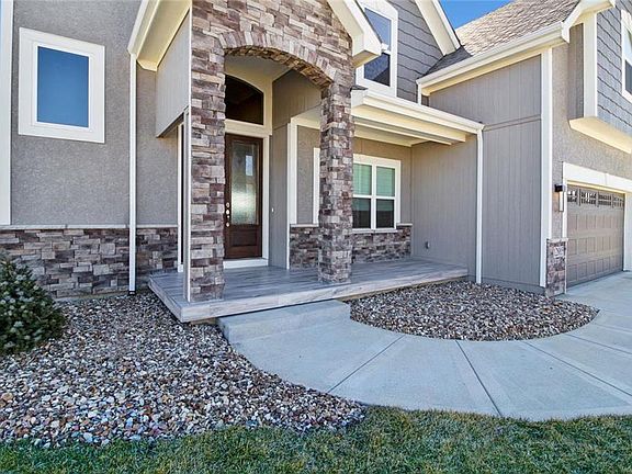 4th image of 12885 N Foxglove Cir