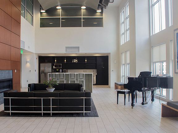 Grand Club Room