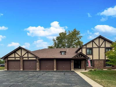 1701 Lakecliffe Dr APT D, Wheaton, IL, 60189