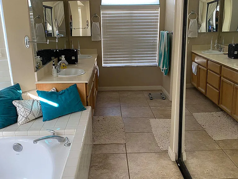 Rimridge Ln — Photo 8