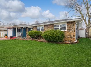 326 Crestwood Dr, Michigan City, IN