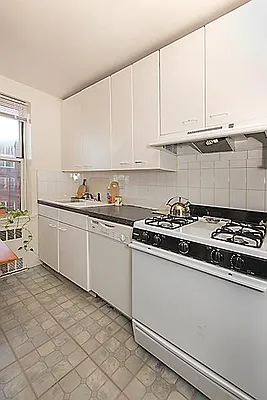 Sold by Argo Residential | media 11