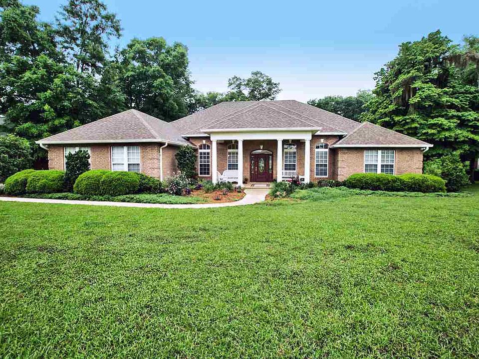 1st image of 1224 Greensward Dr