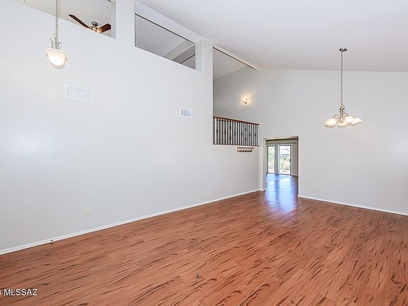 5th image of 728 S Porter Routh Pl