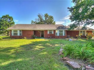 1 Willowbrook, Shawnee, OK 74804