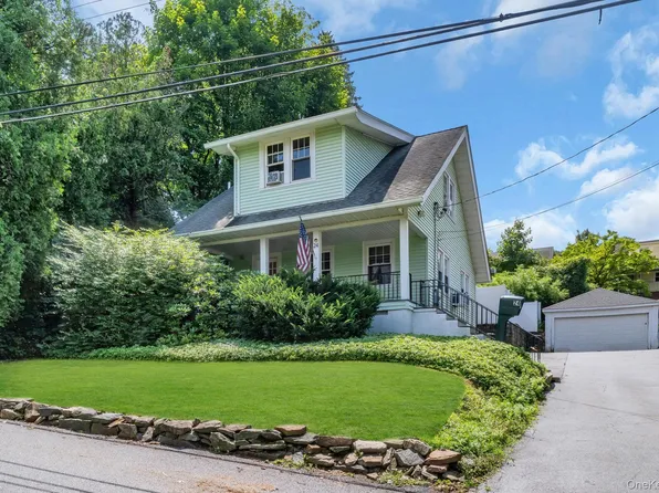24 Howard Avenue, Valhalla, NY 10595