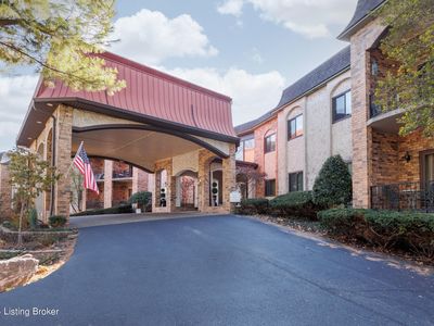 5800 Coach Gate Wynde APT 269A, Louisville, KY, 40207
