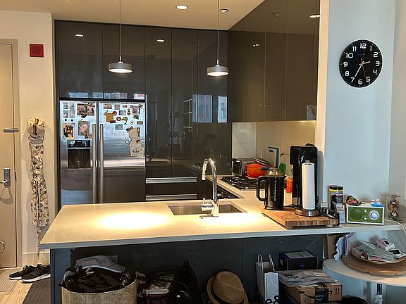 2nd image of 4415 Purves St #6B