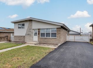 12513 S Tripp Ave, Alsip, IL 60803