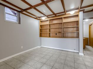 115 S 38th St #11322121, Omaha, NE 68131