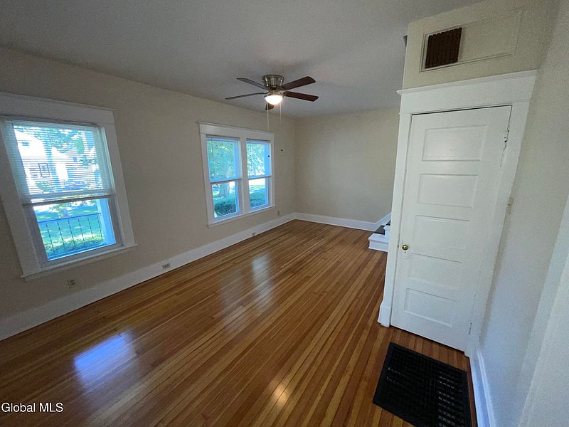 2nd image of 7-9 Snowden Avenue