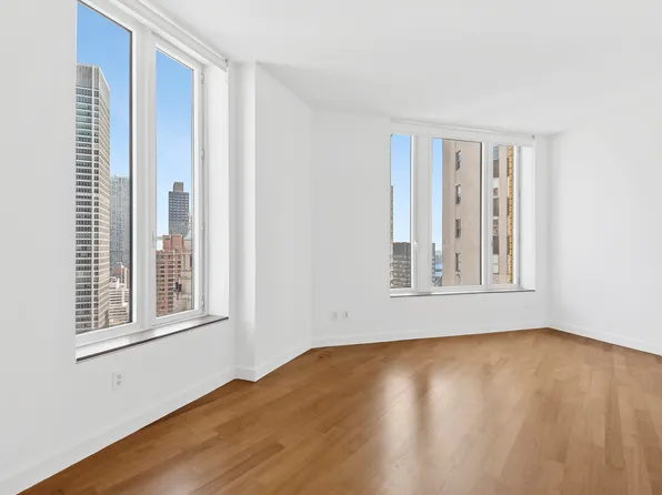 15 William Street image 4 of 7