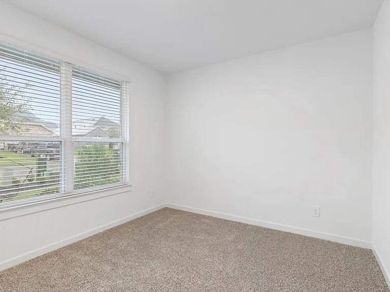 1589 Oakdale Crest Rd — Photo 24