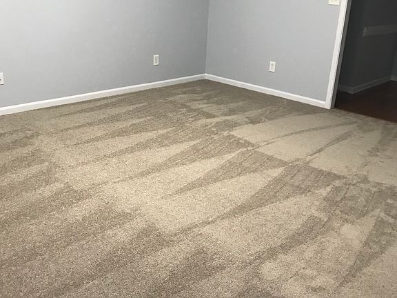 5th image of 114 White Pine Dr