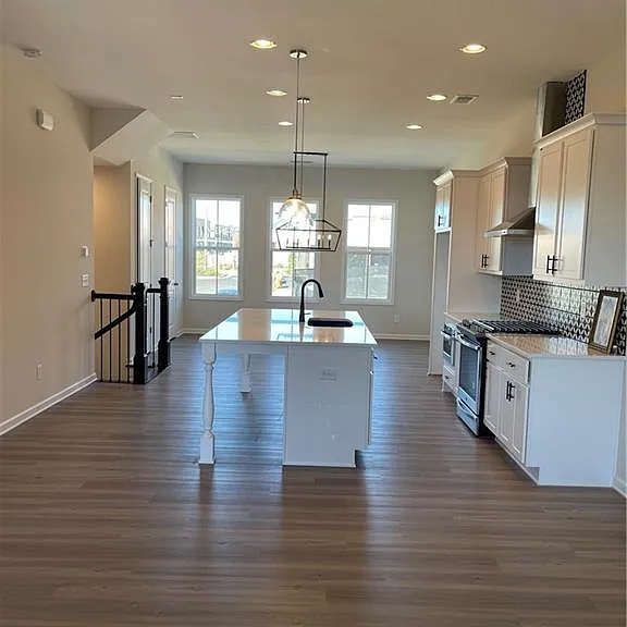 6270 Cortland Walk — Photo 5