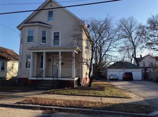 102 Waterman Ave, Cranston, RI 02910