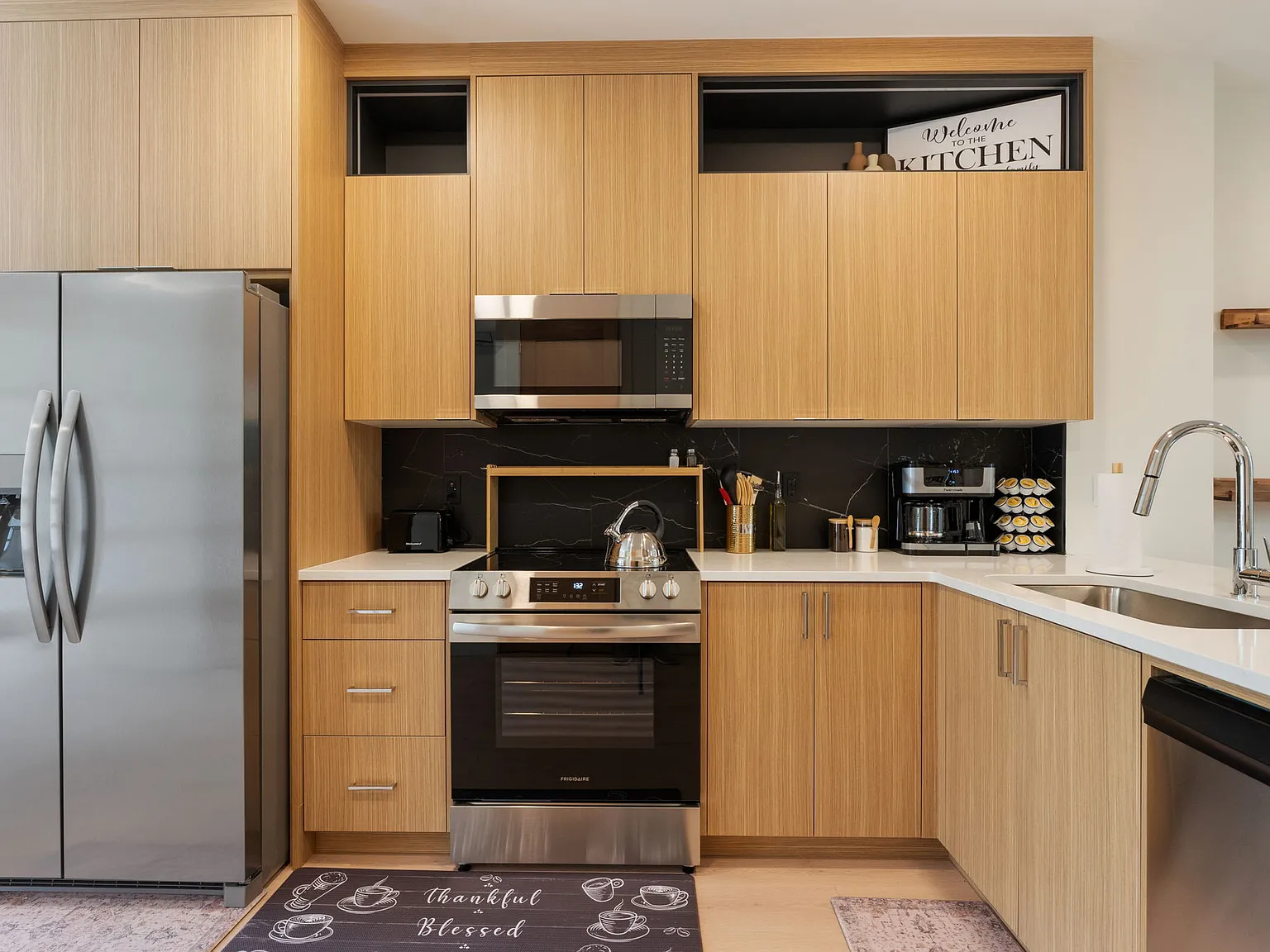 2 bed, 2.5 bath, $3,950 — Photo 4