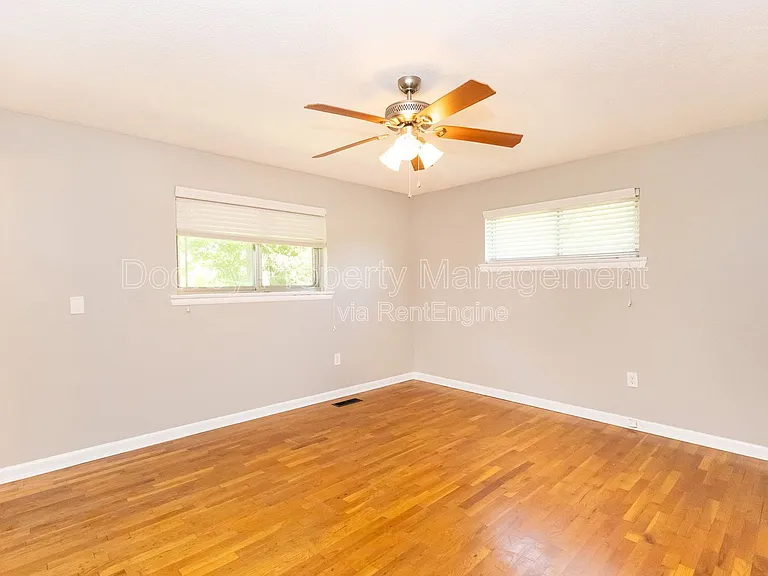 834 Kay Cir — Photo 12