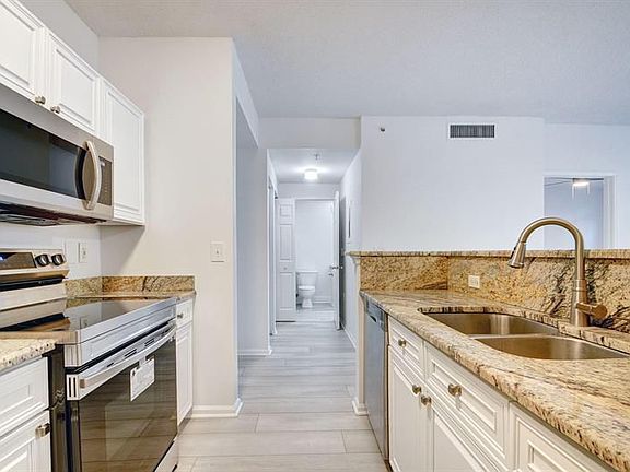 4th image of 630 S Sapodilla Ave APT 223