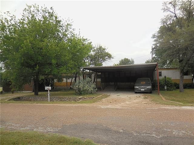 1st image of 2904 Forest Park Dr